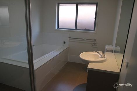 Property photo of 16 Lawson Road Urraween QLD 4655
