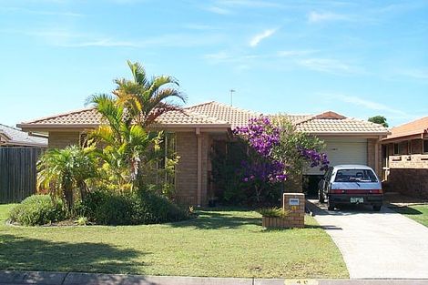 40 Roundelay Dr, Varsity Lakes, QLD 4227