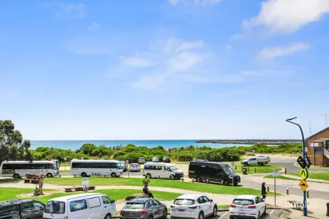 137 Great Ocean Rd, Apollo Bay, VIC 3233
