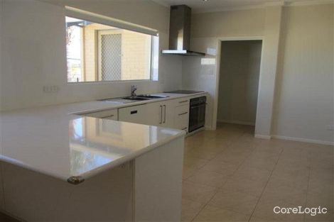 Property photo of 8 Suiza Place Carine WA 6020