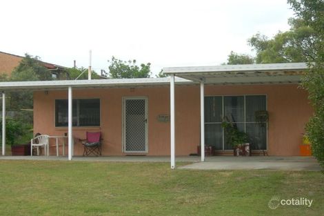 11 Indigo Ave, Rainbow Beach, QLD 4581