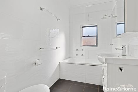 Property photo of 20 Logan Street Eglinton NSW 2795