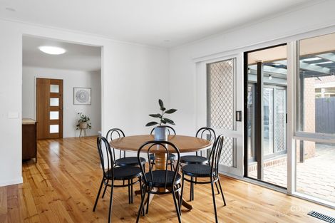 Property photo of 10 Warrawee Circuit Frankston VIC 3199