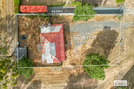 Property photo of 38 Main Street Gerogery NSW 2642