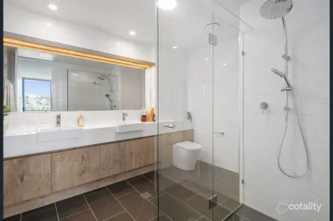 Property photo of 32A Glenora Street Wynnum QLD 4178