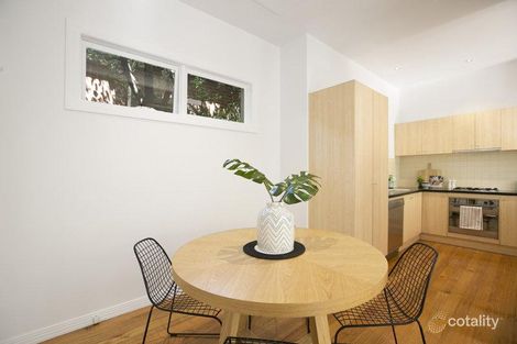 Property photo of 2/251 Barkly Street St Kilda VIC 3182