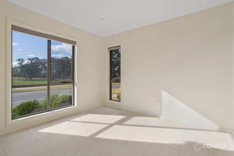 Property photo of 9 Patience Avenue Doreen VIC 3754
