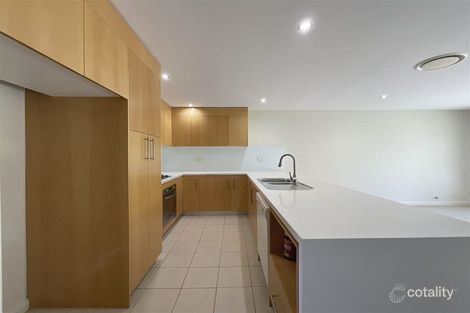 Property photo of 33 Parkside Crescent Campbelltown NSW 2560