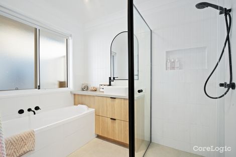 Property photo of 82 Harrier Drive Burleigh Waters QLD 4220