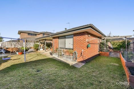 Property photo of 56 Warralily Boulevard Armstrong Creek VIC 3217