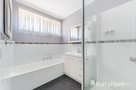 Property photo of 27 Sycamore Street Hoppers Crossing VIC 3029