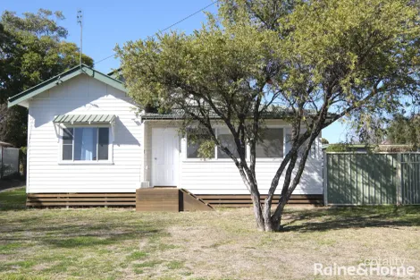 19 Bennett St, Inverell, NSW 2360
