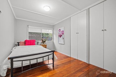 Property photo of 3 Sungold Avenue Southport QLD 4215