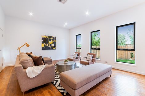 Property photo of 2/2 Kaarumba Grove Balwyn VIC 3103