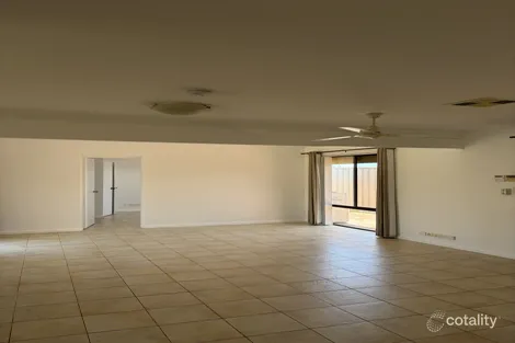 Property photo of 24 Oldham Way Yanchep WA 6035