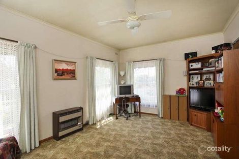 Property photo of 39 Alexander Street Kangaroo Flat VIC 3555