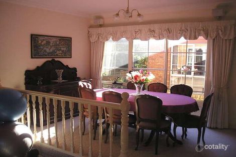Property photo of 6 Isaac Court Endeavour Hills VIC 3802