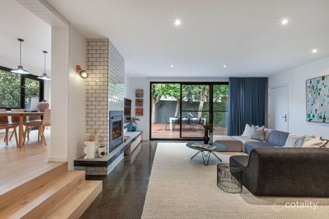 Property photo of 3 Deanlea Court Hawthorn East VIC 3123