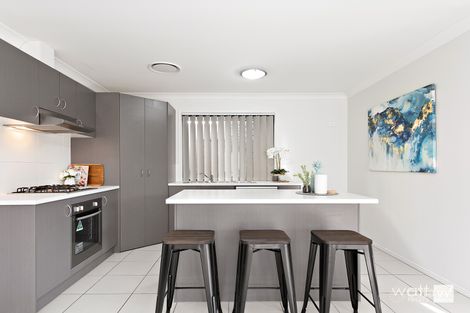 Property photo of 5 Brockman Court Fitzgibbon QLD 4018