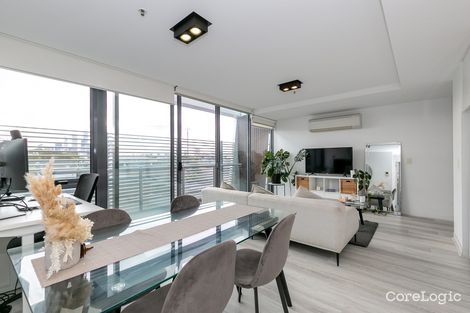 Property photo of 207/115 Nott Street Port Melbourne VIC 3207