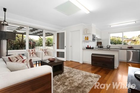 Property photo of 2 Ormiston Street Mount Waverley VIC 3149