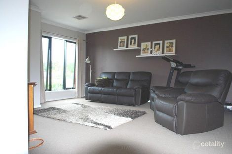 Property photo of 19 Toner Avenue Myrtleford VIC 3737