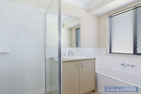 Property photo of 5 Somerville Close Armidale NSW 2350
