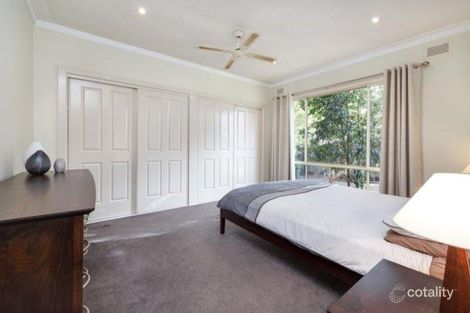 Property photo of 194 Warrigal Road Mentone VIC 3194