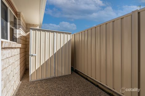 Property photo of 2/35 Wright Street Emerald QLD 4720