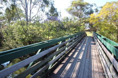 Property photo of 4 Clear River Boulevard Ashmore QLD 4214