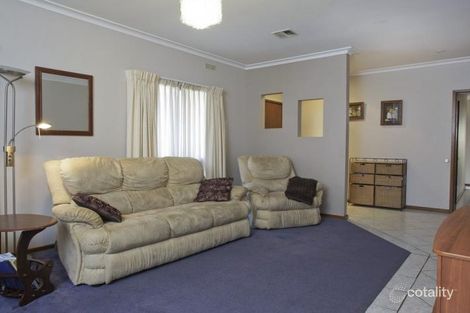 Property photo of 10 Albert Avenue Strathdale VIC 3550