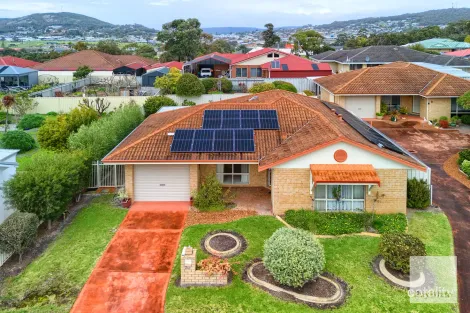 Property photo of 23 Hall Rise Yakamia WA 6330