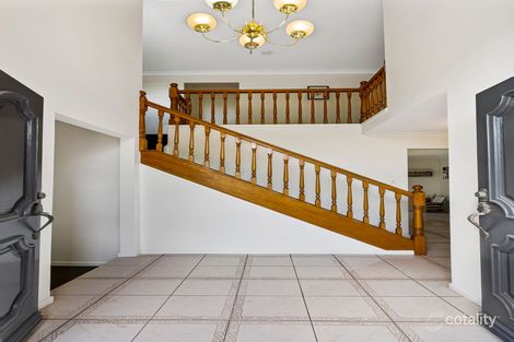 Property photo of 2 Orientos Court Carindale QLD 4152