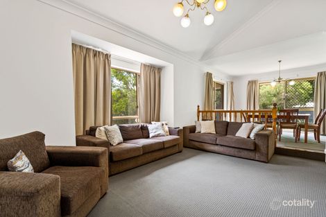 Property photo of 2 Orientos Court Carindale QLD 4152