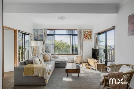 Property photo of 12 Arunta Drive Thirroul NSW 2515