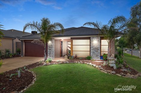 Property photo of 20 Waterside Drive Pakenham VIC 3810