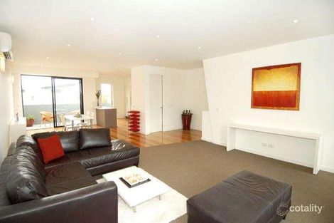 Property photo of 520 Napier Street Fitzroy North VIC 3068