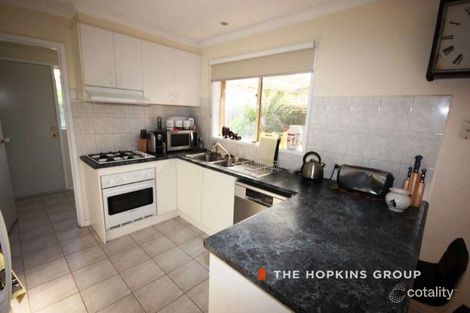 Property photo of 4 Oldtrack Place Hoppers Crossing VIC 3029