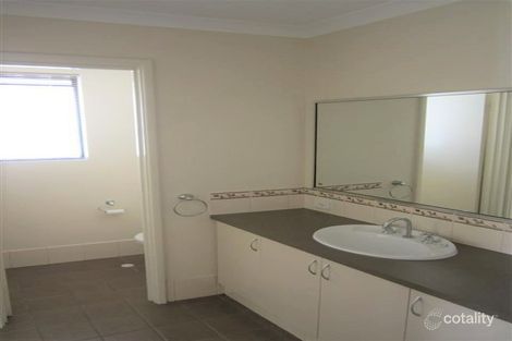 Property photo of 4 Carothers Meander Tapping WA 6065