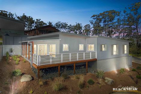 6 Throsby Cres, Sunshine Bay, NSW 2536