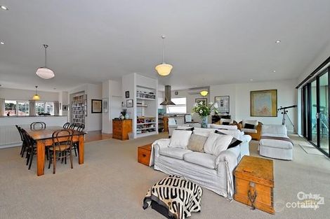 Property photo of 5/25-27 Marine Parade St Kilda VIC 3182