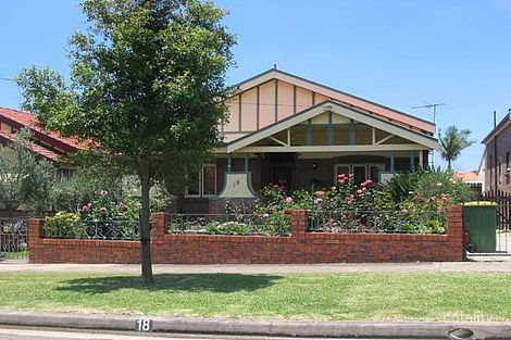 18 Forbes St, Croydon Park, NSW 2133