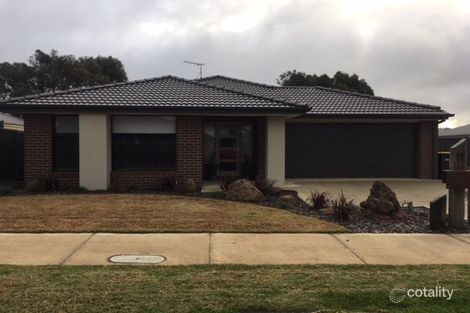 27 Northgate Bvd, Kilmore, VIC 3764