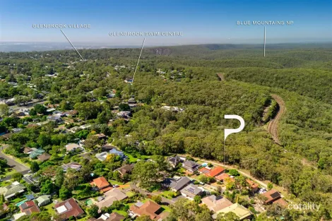 Property photo of 32 Strathdon Crescent Blaxland NSW 2774