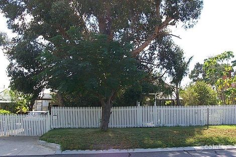 23 Caladenia Way, Koongamia, WA 6056