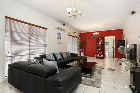 Property photo of 12 Deepdene Street Caroline Springs VIC 3023