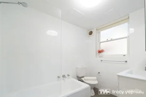 Property photo of 2/19 Bridge Street Epping NSW 2121