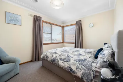 Property photo of 69 Rifle Parade Lithgow NSW 2790