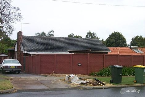 15 Canavan Cres, Manning, WA 6152