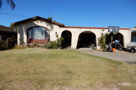 3 Gymea Cres, Mannering Park, NSW 2259